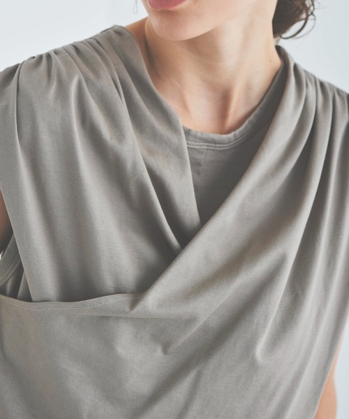 OUTERSUNSET（アウターサンセット）の「cross design no sleeve dress（ワンピース・レディース・ブラック/グレイッシュベージュ・FREE）」の9枚目の写真