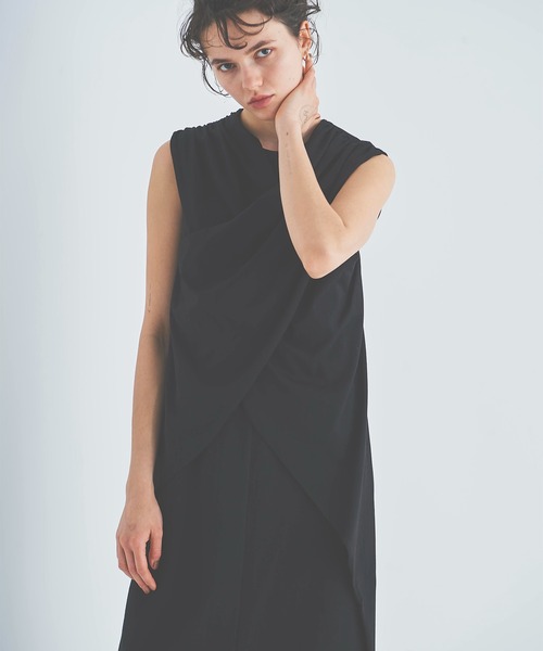 OUTERSUNSET（アウターサンセット）の「cross design no sleeve dress（ワンピース・レディース・ブラック/グレイッシュベージュ・FREE）」の18枚目の写真