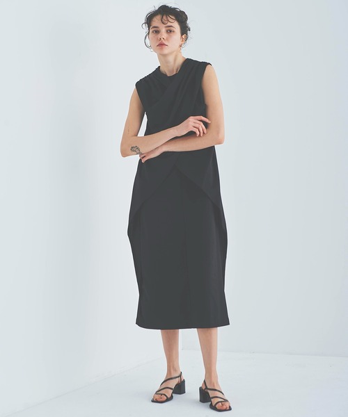 OUTERSUNSET（アウターサンセット）の「cross design no sleeve dress（ワンピース・レディース・ブラック/グレイッシュベージュ・FREE）」の13枚目の写真