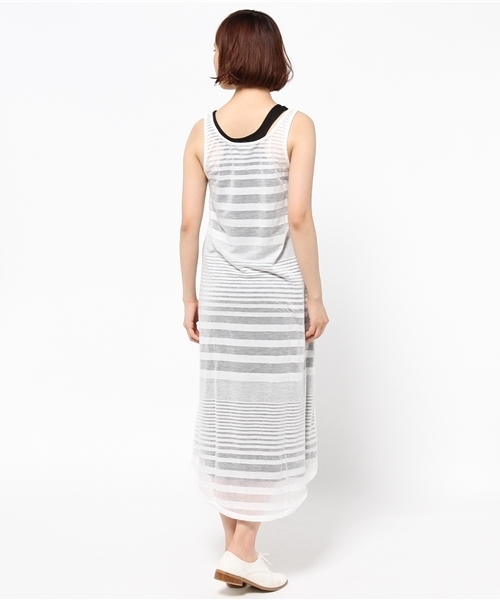 AZUL by moussy(アズールバイマウジー)の「オパールボーダーインナー付マキシOP(ワンピース・レディース・オフホワイト/カーキ系/ブラック・MEDIUM/SMALL/LARGE)」の6枚目の写真