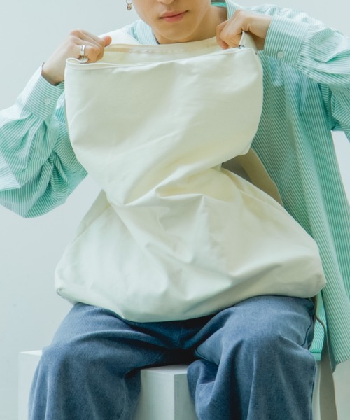 INTER FACTORY（インターファクトリー）の「古謝那伊留 - メッセンジャーバッグ made in INTER FACTORY（ショルダーバッグ・メンズ・ブラック/ナチュラル・FREE）」の16枚目の写真