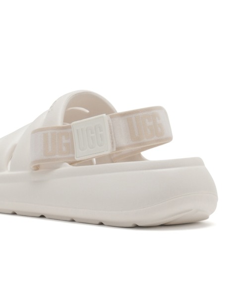 SALON adam et rope'（サロン アダム エ ロペ）の「【WEB限定】【UGG（アグ）】Sport Yeah（サンダル・レディース・ブラック/ホワイト・24.0cm/23.0cm/22cm/25.0cm）」の13枚目の写真