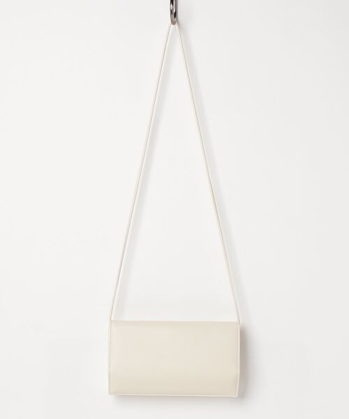 Olu.（オルドット）の「レザータッチレターバッグ（ハンドバッグ・レディース・イエロー/アイボリー/ブルーグレー・FREE）」の4枚目の写真