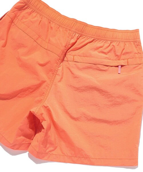 FREAK'S STORE(フリークスストア)の「【限定展開】THE NORTH FACE/ザノースフェイス Versatile Short / バーサタイルショーツ / NB42335(その他パンツ・メンズ・ブルー/ネイビー/オリーブ/ブラック/グリーン/オレンジ/ブラウン・X-LARGE/MEDIUM/SMALL/LARGE)」の16枚目の写真