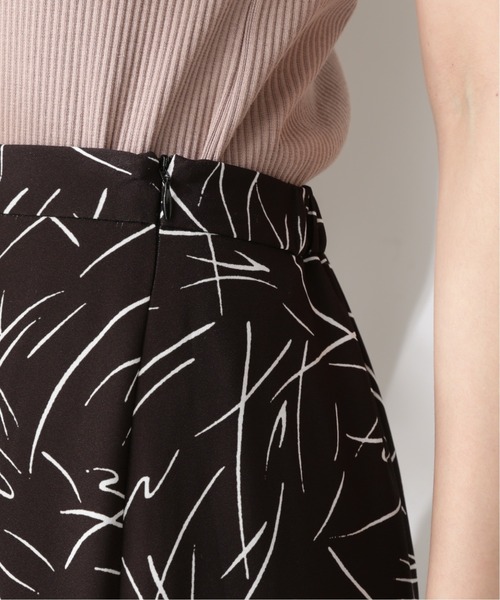 N.（N. Natural Beauty Basic）（エヌエヌナチュラルビューティーベーシック）の「【S Size Line】◆モノトーンプリントスカート（スカート・レディース・ホワイト系その他/ブラック系その他・SMALL/MEDIUM）」の11枚目の写真