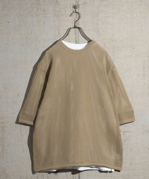 JOHN'S CLOSET(ジョンズクローゼット)の「【i】天竺Tシャツ×ビッグメッシュニット アンサンブル(ニット/セーター・メンズ・ブラック/ベージュ/チャコールグレー・X-LARGE/LARGE/MEDIUM)」の2枚目の写真