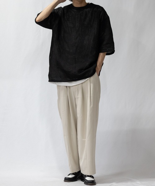 JOHN'S CLOSET(ジョンズクローゼット)の「【i】天竺Tシャツ×ビッグメッシュニット アンサンブル(ニット/セーター・メンズ・ブラック/ベージュ/チャコールグレー・X-LARGE/LARGE/MEDIUM)」の4枚目の写真