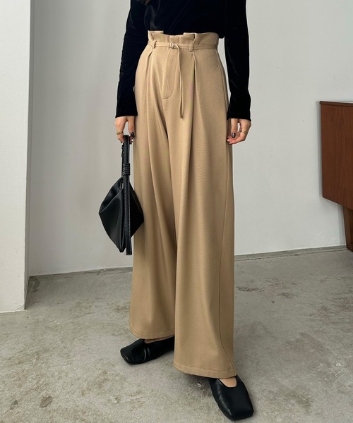 callautia(カラウティア)の「2wayベルト付きタックワイドパンツ(スラックス・レディース・アイボリー/ブラック/ベージュ・MEDIUM/LARGE/SMALL)」の15枚目の写真