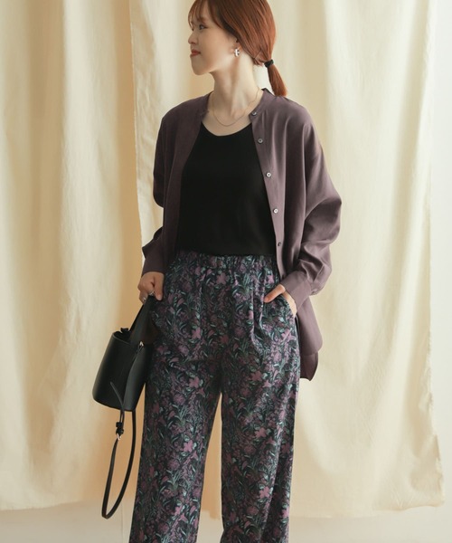 ☆rinrinparts再開延期さま専用☆アーバンリサーチブラウスカーキブラック URBAN RESEARCH DOORS（アーバンリサーチドアーズ）の「バンドカラー