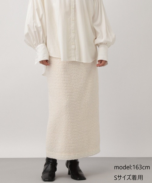 A part by(アパートバイ)の「フェザータイトスカート(スカート・レディース・ネイビー/オフホワイト・SMALL/MEDIUM)」の3枚目の写真