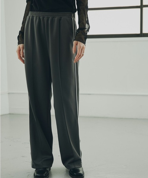 ROSE BUD(ローズバッド)の「サイドライントラックパンツ(その他パンツ・レディース・パープル/ブルー/グレー・ONE SIZE)」の21枚目の写真