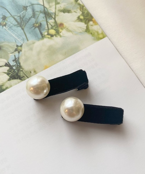TONE SELECT GOODS(トーンセレクトグッズ)の「pur chouchou/パールミニヘアクリップセット P4095(バレッタ/ヘアクリップ・レディース・ブラック系その他/ブラック系その他2/ブラック系その他3・FREE)」の4枚目の写真