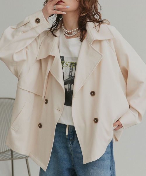 ad thie(アドティエ)の「トレンチコート ショート ラグラン ボタン ポケット(トレンチコート・レディース・アイボリー/ピンクベージュ/グリーン・FREE)」の21枚目の写真