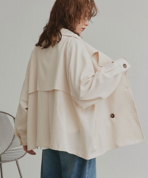 ad thie(アドティエ)の「トレンチコート ショート ラグラン ボタン ポケット(トレンチコート・レディース・アイボリー/ピンクベージュ/グリーン・FREE)」の19枚目の写真