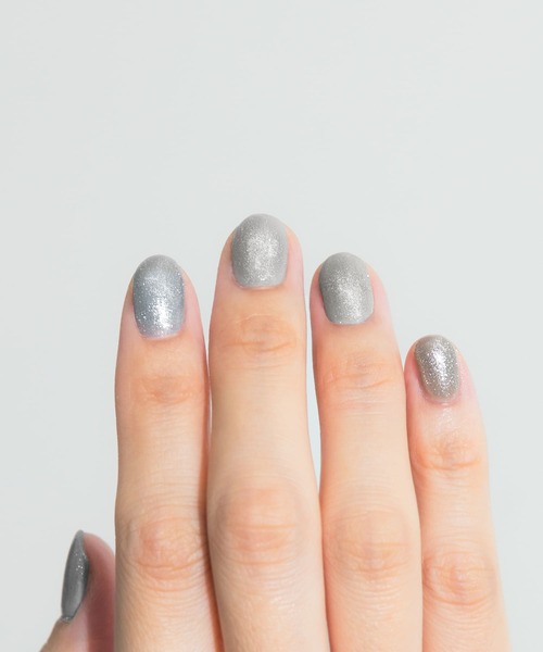 SMELLY(スメリー)の「peel off gel polish(その他ボディ・ヘアケア・レディース・シルバー系その他/ゴールド系その他・-)」の5枚目の写真