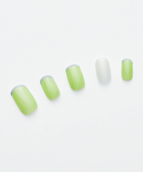 SMELLY(スメリー)の「peel off gel polish(その他ボディ・ヘアケア・レディース・シルバー系その他/ゴールド系その他・-)」の15枚目の写真