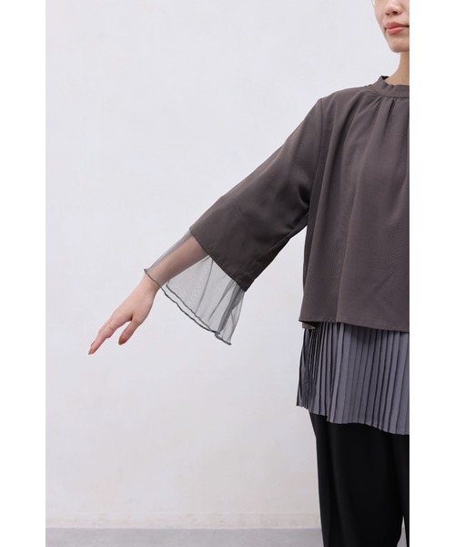 Chez toi（シェトワ）の「3素材レイヤードブラウス（シャツ/ブラウス・レディース・グリーン/ブラック/チャコールグレー・FREE）」の22枚目の写真