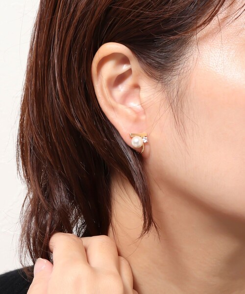 NOLLEY’S Sophi（ノーリーズソフィ）の「バーパールビジューイヤリング（イヤリング・レディース・オフホワイト・FREE）」の7枚目の写真