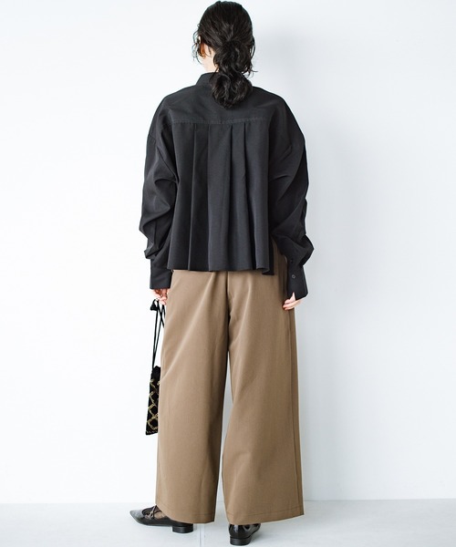 haco!（ハコ）の「胸の内、見せてあげないフリルシャツ（シャツ/ブラウス・レディース・ブラック/オフホワイト・LARGE/X-LARGE/MEDIUM/SMALL）」の6枚目の写真