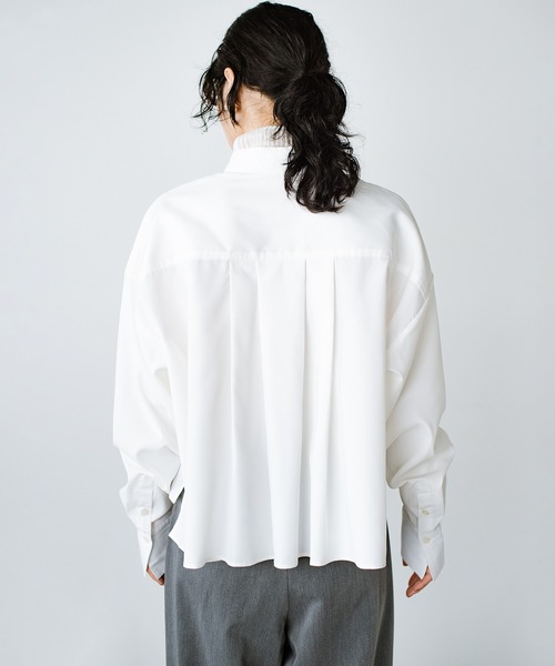 美品　45R オフホワイト　フリルシャツ 45R】シャツ｜1977年創業、日本の服。丈夫で長持ち、気持ちの