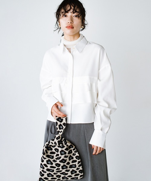 haco!（ハコ）の「胸の内、見せてあげないフリルシャツ（シャツ/ブラウス・レディース・ブラック/オフホワイト・LARGE/X-LARGE/MEDIUM/SMALL）」の10枚目の写真