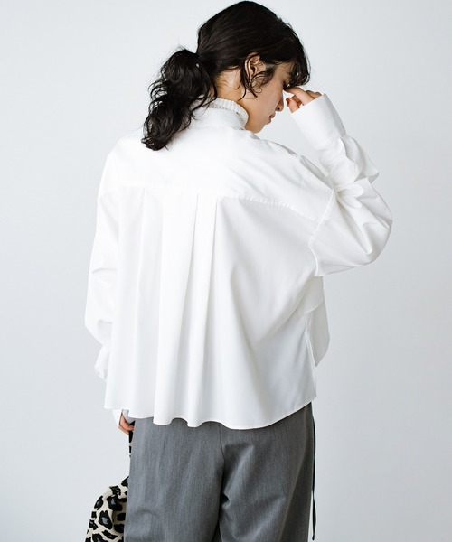 haco!（ハコ）の「胸の内、見せてあげないフリルシャツ（シャツ/ブラウス・レディース・ブラック/オフホワイト・LARGE/X-LARGE/MEDIUM/SMALL）」の12枚目の写真