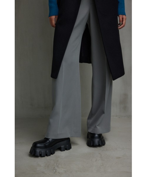 AZUL by moussy（アズールバイマウジー）の「チャンキーソールレースアップシューズ（ブーツ・レディース・ブラック・LARGE/MEDIUM/SMALL）」の9枚目の写真