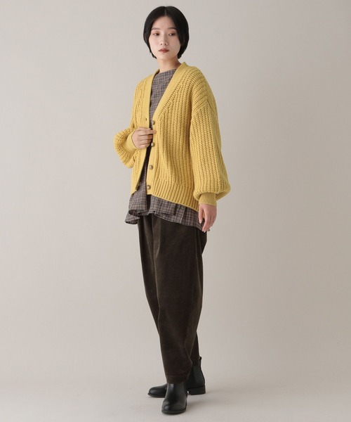 studio CLIP(スタディオクリップ)の「《natural by clip》3ゲージ 畔Vネックカーディガン(カーディガン/ボレロ・レディース・ブルー/チャコール/イエロー/ライトグレー・FREE)」の13枚目の写真