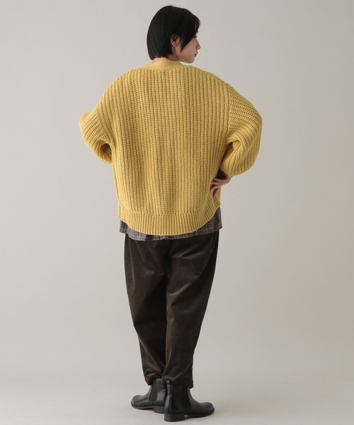 studio CLIP(スタディオクリップ)の「《natural by clip》3ゲージ 畔Vネックカーディガン(カーディガン/ボレロ・レディース・ブルー/チャコール/イエロー/ライトグレー・FREE)」の16枚目の写真