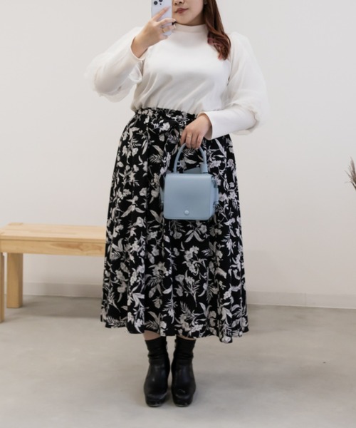 CLETTE（クレット）の「袖オーガンジー花柄ドッキングワンピース（ワンピース・レディース・ブラック系/アイボリー系・4L/LL/3L）」の9枚目の写真