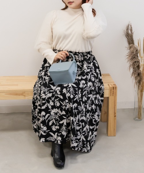 CLETTE（クレット）の「袖オーガンジー花柄ドッキングワンピース（ワンピース・レディース・ブラック系/アイボリー系・4L/LL/3L）」の12枚目の写真
