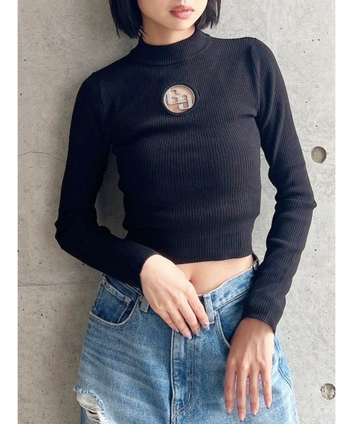 GYDA（ジェイダ）の「GG MOLDリブニットトップス（ニット/セーター・レディース・ライトブルー/オフホワイト/ブラック/ピンク・FREE）」の3枚目の写真