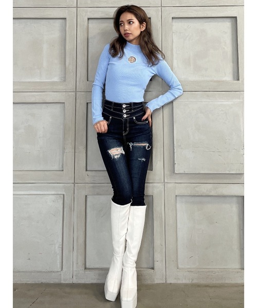 GYDA（ジェイダ）の「GG MOLDリブニットトップス（ニット/セーター・レディース・ライトブルー/オフホワイト/ブラック/ピンク・FREE）」の10枚目の写真