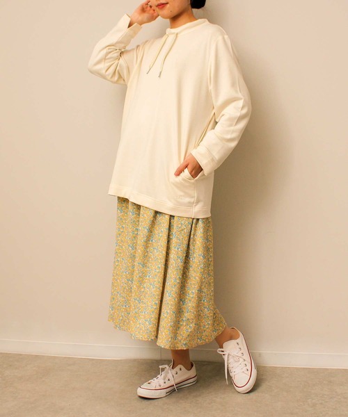 MB mint breeze(エムビーミントブリーズ)の「【L~5L 大きいサイズ】ミニ 裏毛 スタンドカラー カットソー(Tシャツ/カットソー・レディース・ライトグレー/ネイビー/オフホワイト・5L/LL/4L/3L/L)」の5枚目の写真