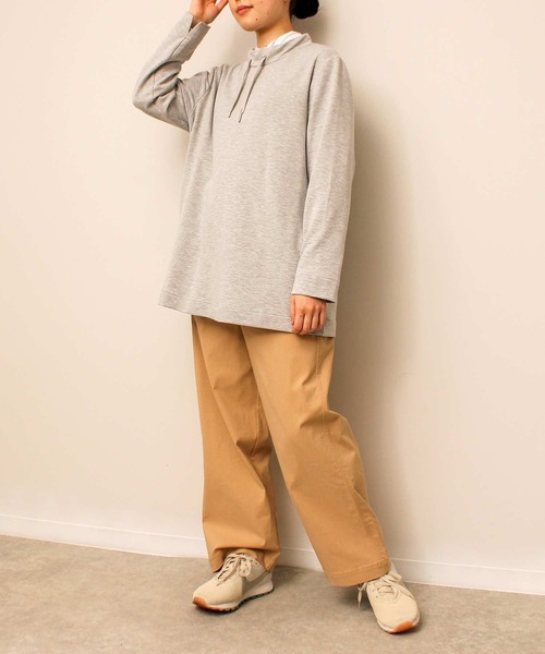 MB mint breeze(エムビーミントブリーズ)の「【L~5L 大きいサイズ】ミニ 裏毛 スタンドカラー カットソー(Tシャツ/カットソー・レディース・ライトグレー/ネイビー/オフホワイト・5L/LL/4L/3L/L)」の9枚目の写真