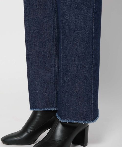 mysty woman（ミスティウーマン）の「サイドスリットハイウエストデニムパンツ 996921（デニムパンツ・レディース・ネイビー/ブラック・FREE）」の14枚目の写真