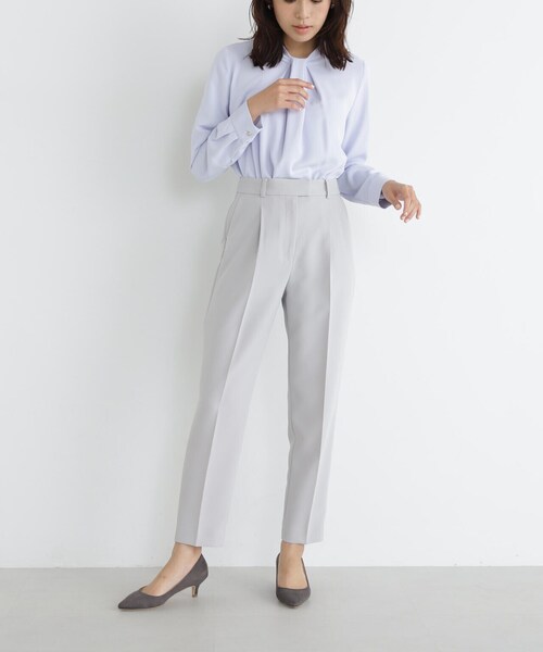 NATURAL BEAUTY BASIC(ナチュラルビューティーベーシック)の「◇PeサテンストレッチSETUPシリーズ テーパードパンツ(スラックス・レディース・ネイビー/グレー・LARGE/SMALL/X-SMALL/MEDIUM)」の9枚目の写真