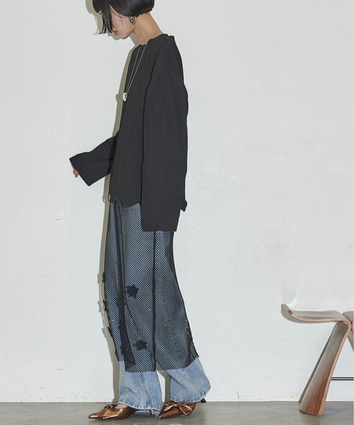 THE YOn(ザヨン)の「ラインストーンデニムパンツ(デニムパンツ・レディース・ブラック/ライトブルー/ブルー・S/M)」の8枚目の写真