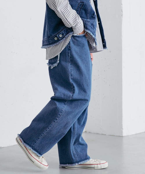 SENSE OF PLACE by URBAN RESEARCH（センスオブプレイスバイアーバンリサーチ）の「デニムフリンジワイドパンツ（デニムパンツ・メンズ・ライトインディゴブルー/ブラック・LARGE/MEDIUM）」の12枚目の写真