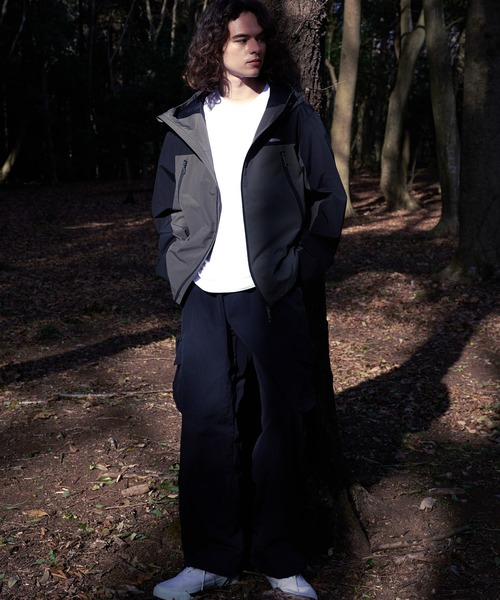 ragged mountain（ラギットマウンテン）の「【RAGGED MOUNTAIN/ラギットマウンテン】 NEWBURY シェルジャケット（マウンテンパーカー・メンズ・ホワイト/ブラック/カーキ・MEDIUM/X-LARGE/LARGE）」の20枚目の写真