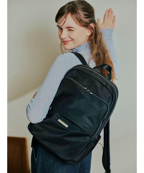 To b. by agnes b.（トゥービーバイアニエスベー）の「WV87 SAC メニ―ポケットナイロンバックパック（バックパック/リュック・レディース・ブラック・FREE）」の9枚目の写真