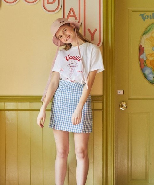 LUVISTRUE(ラヴイズトゥルー)の「DE VANILLA / PANCAKE TEE(Tシャツ/カットソー・レディース・ホワイト×レッド/ホワイト×グリーン・FREE)」の5枚目の写真