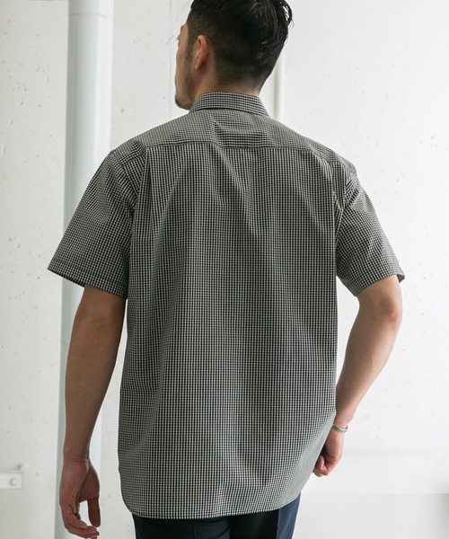 URBAN RESEARCH ROSSO MEN（アーバンリサーチロッソメン）の「『防シワ』『防臭』『XLサイズあり』ハイパフォーマンスブロード半袖シャツ（シャツ/ブラウス・メンズ・カーキ/ライトブルー/ネイビー/ストライプ/チェック/ホワイト・SMALL/MEDIUM/LARGE/X-LARGE）」の21枚目の写真