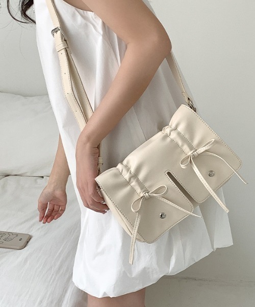 良品✨PRADA リボン ハンド ショルダーバッグ 2way ヴィッテロシャイン PRADA - プラダ リボン ハンドバッグ ショルダーバッグ 2WAY
