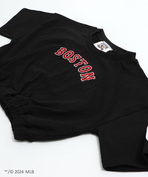 極美品　MLB ロゴ ショート丈半袖Tシャツ　黒　メジャーリーグベースボール　L セール】MLB ロゴ ショート丈Tシャツ（Tシャツ/カットソー