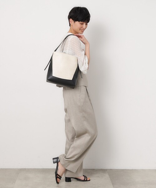 OPAQUE.CLIP（オペークドットクリップ）の「◆雑材合皮コンビワンショルダーバッグ（ショルダーバッグ・レディース・ベージュ/アイボリー/ブラック・00）」の16枚目の写真