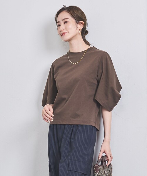 UNITED ARROWS(ユナイテッドアローズ)の「マトンスリーブ Tシャツ(Tシャツ/カットソー・レディース・ブラック/ベージュ/ホワイト/ライトグレー/ダークブラウン・FREE)」の5枚目の写真