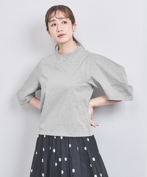 UNITED ARROWS(ユナイテッドアローズ)の「マトンスリーブ Tシャツ(Tシャツ/カットソー・レディース・ブラック/ベージュ/ホワイト/ライトグレー/ダークブラウン・FREE)」の4枚目の写真