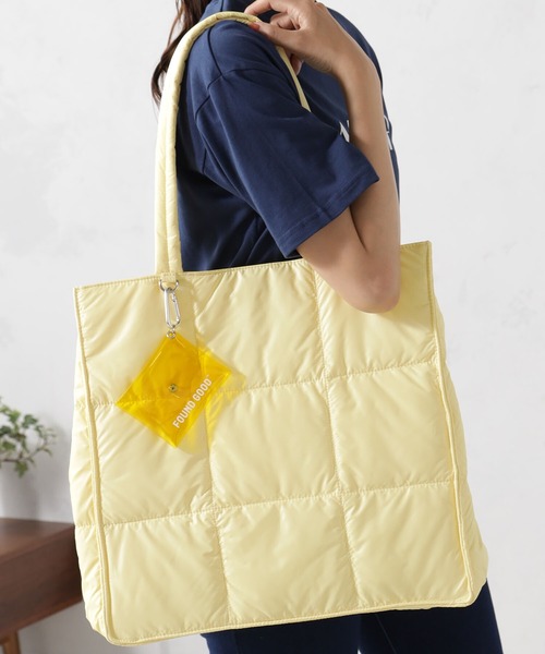 FOUND GOOD（ファウンドグッド）の「【推し活コレクション】キルティングマルチバッグ（ハンドバッグ・レディース・ブラック/パープル系5/ブルー系5/イエロー系5/レッド系5/ピンク系5・FREE）」の4枚目の写真