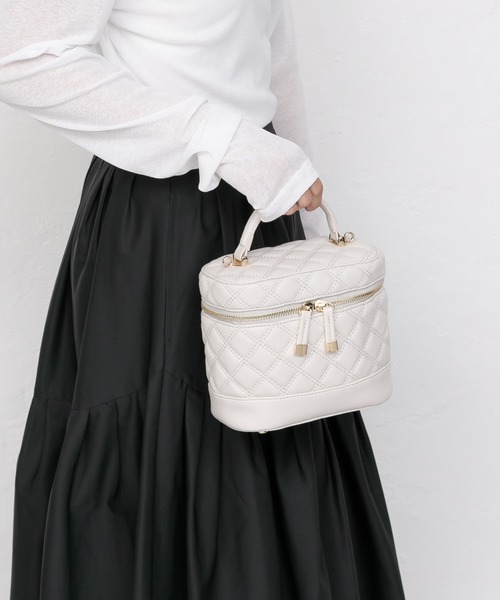 ciiiibag バニティバック セール】キルティングチェーン ショルダーバニティバッグ